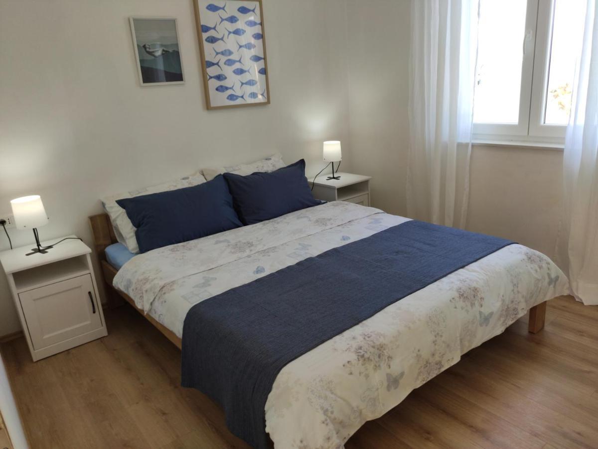 Apartmani Sara 2 Betina  Dış mekan fotoğraf