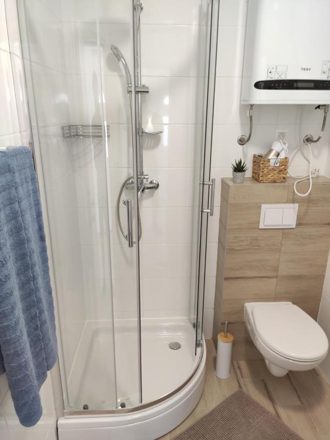 Apartmani Sara 2 Betina  Dış mekan fotoğraf